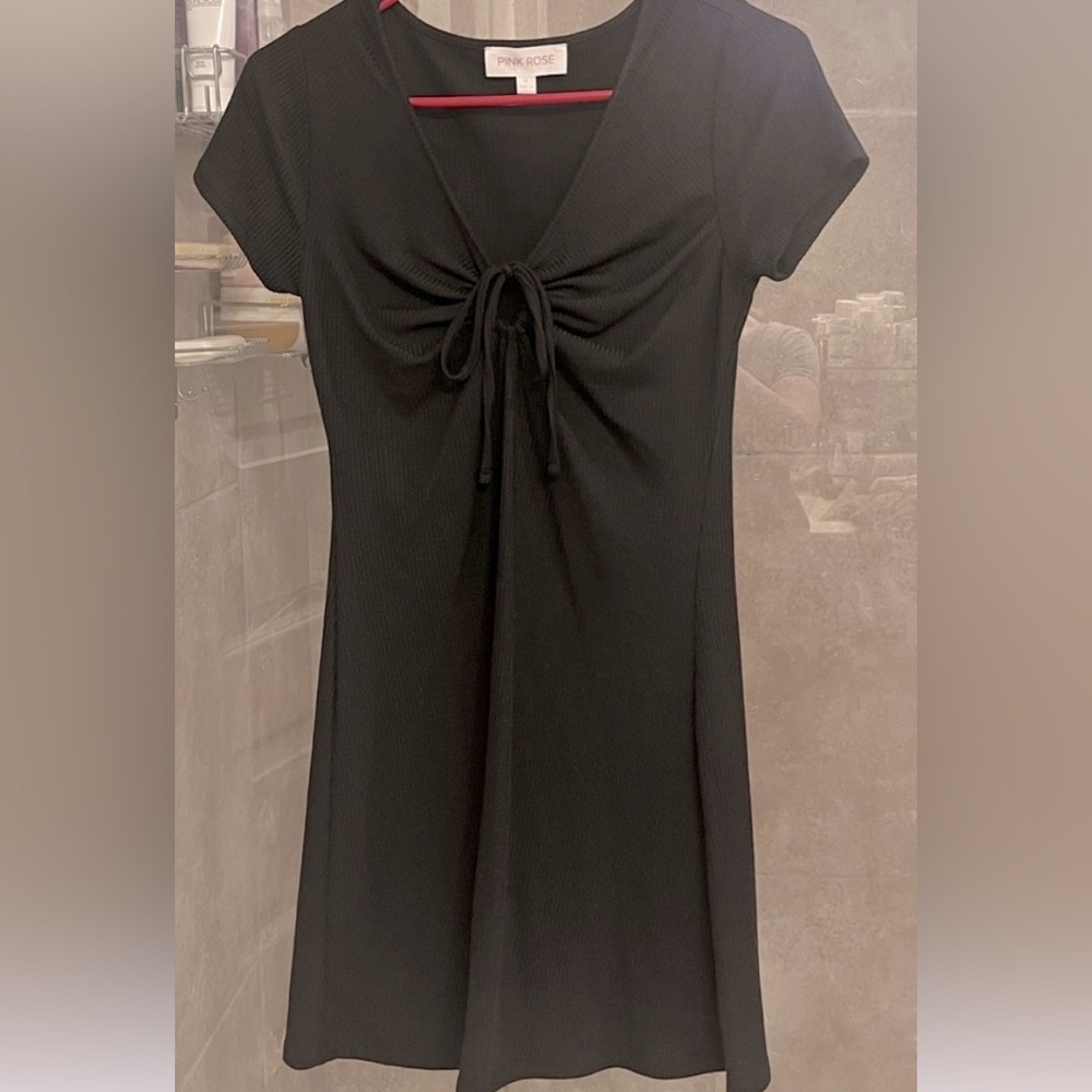 Pink Rose black dress size small